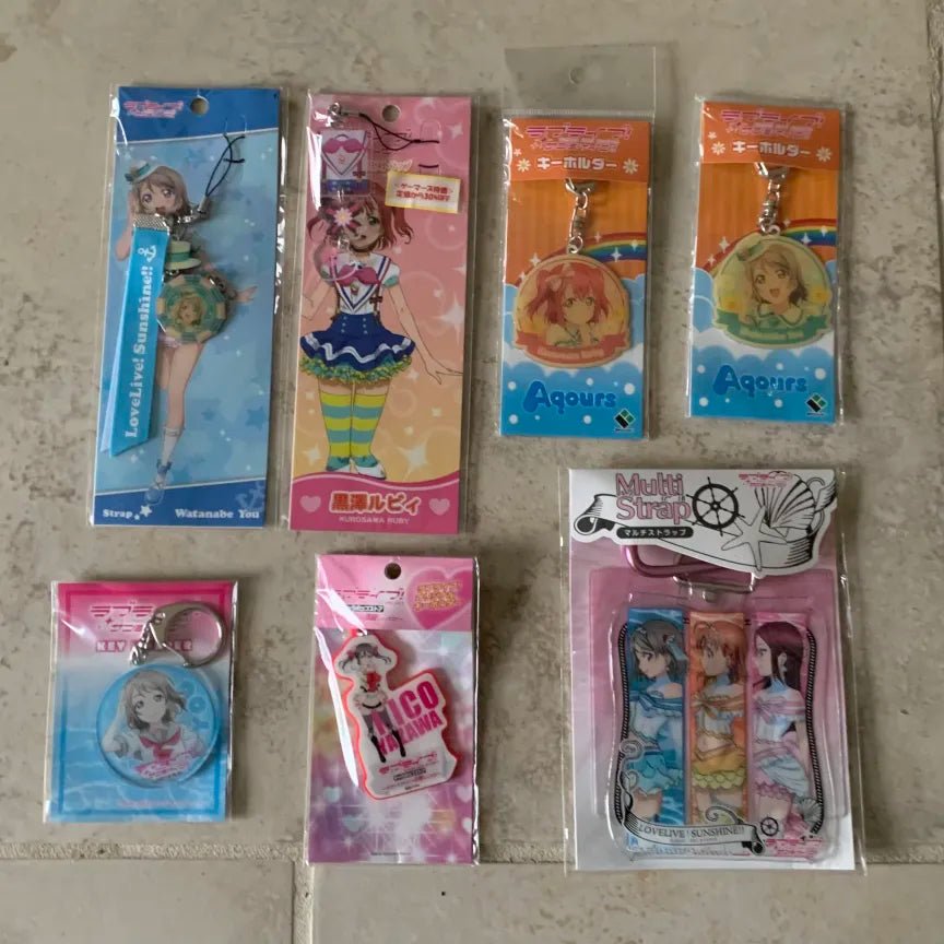 Love Live Assorted Merchandise - HonokaSplits
